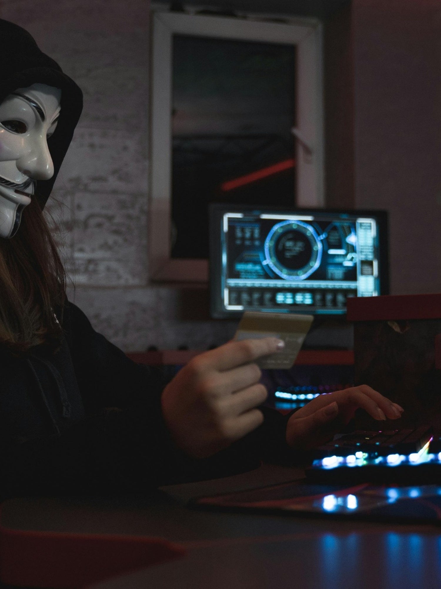 Identity Thief - 10 Warning Signs Someone Has Already Become You